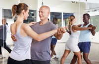 Sogi oferece Dança de Salão para os associados