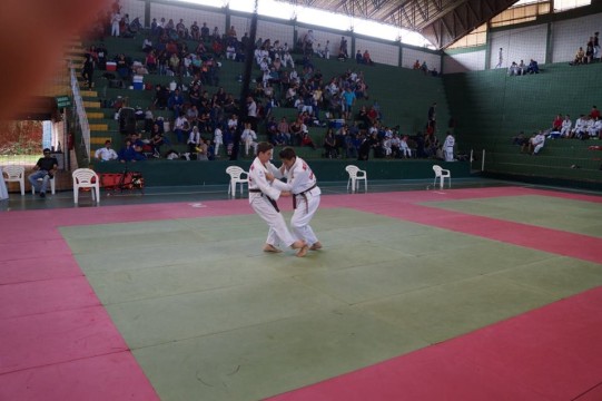 Sogi sedia campeonato de Judô e alcança bons resultados