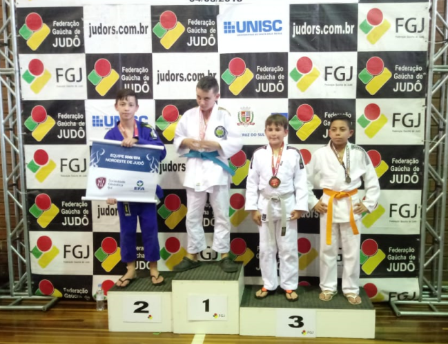 Equipe Sogi-Efa de Judô participa de campeonato em Santa Cruz do Sul