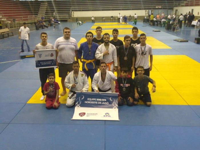 Equipe Sogi-Efa de Judô de conquista bons resultados na Supercopa Lageado