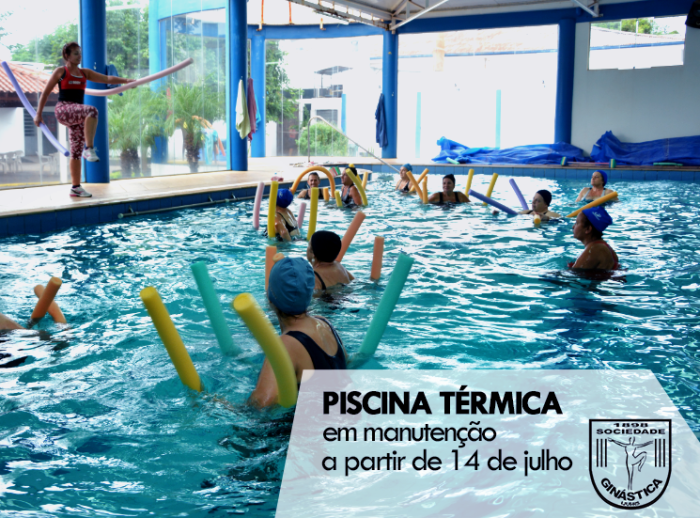 Piscina térmica em manutenção 