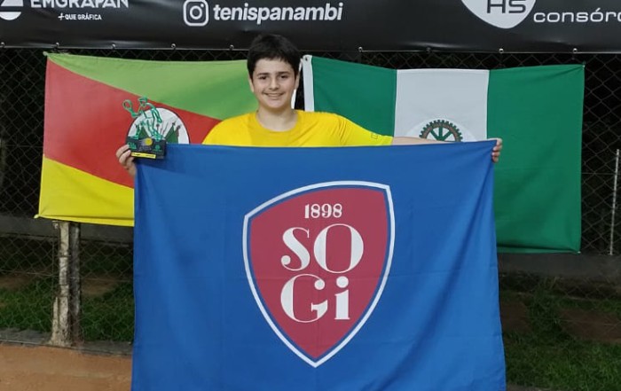 Dante Ruwer é vice-campeão infantil em torneio de tênis em Panambi